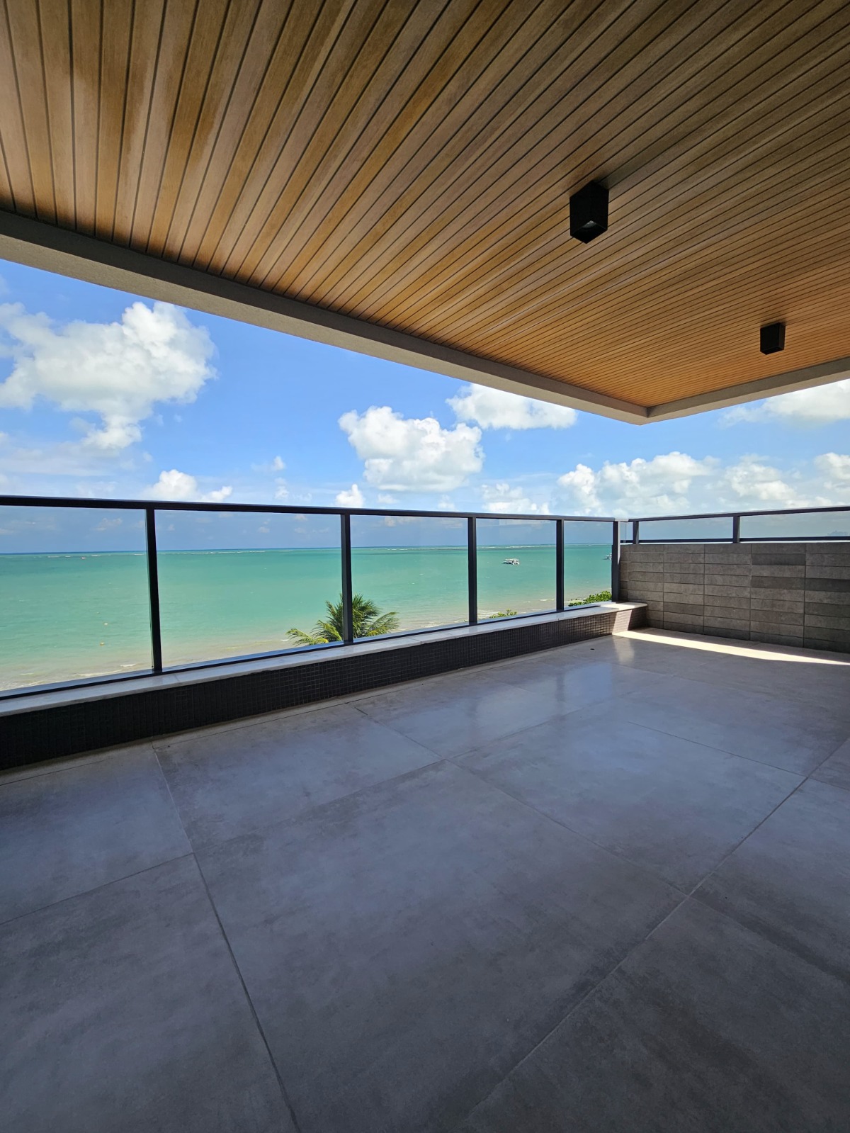Apartamento à venda com 3 quartos, 177m² - Foto 4