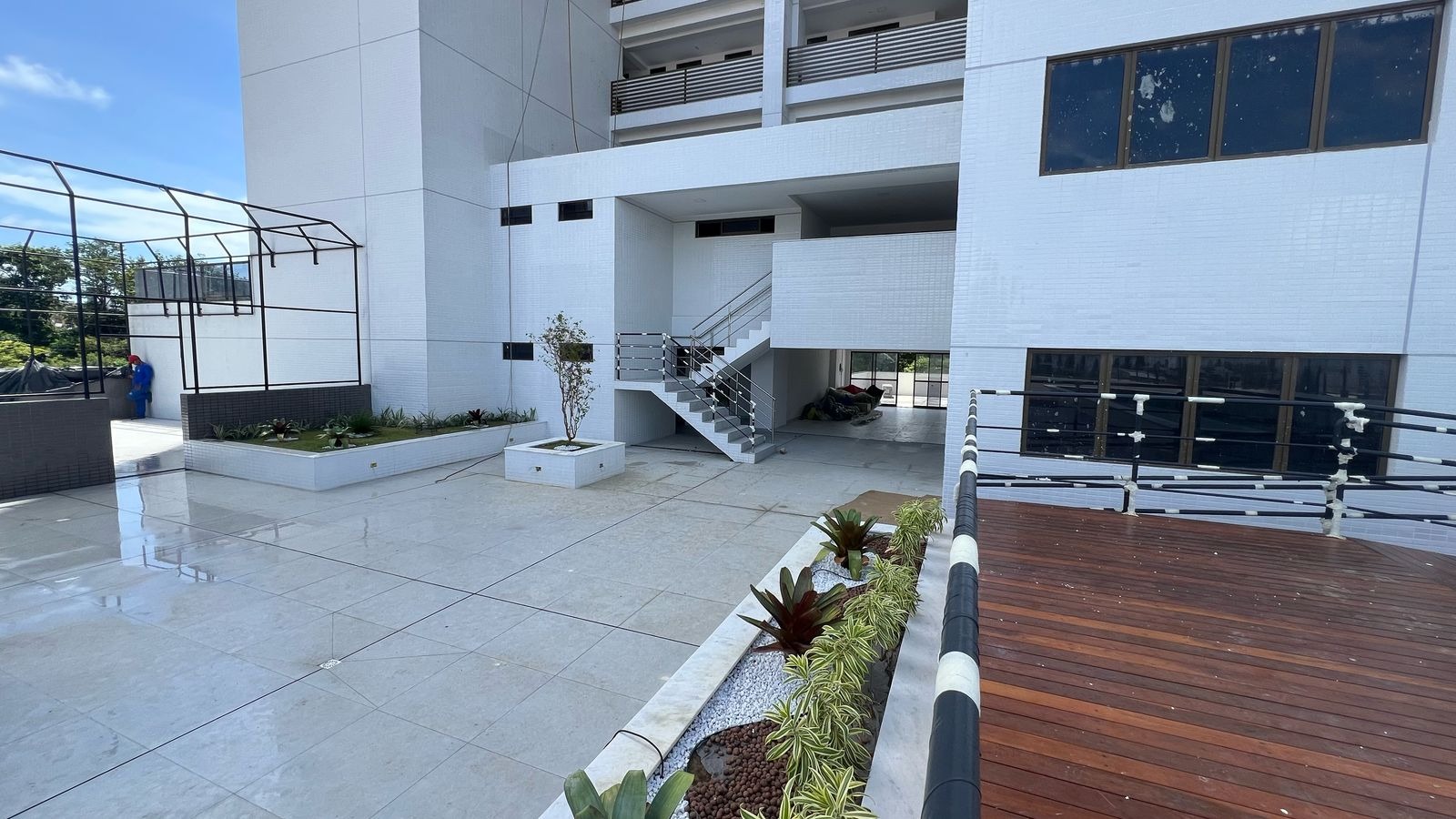 Apartamento à venda com 3 quartos, 76m² - Foto 21