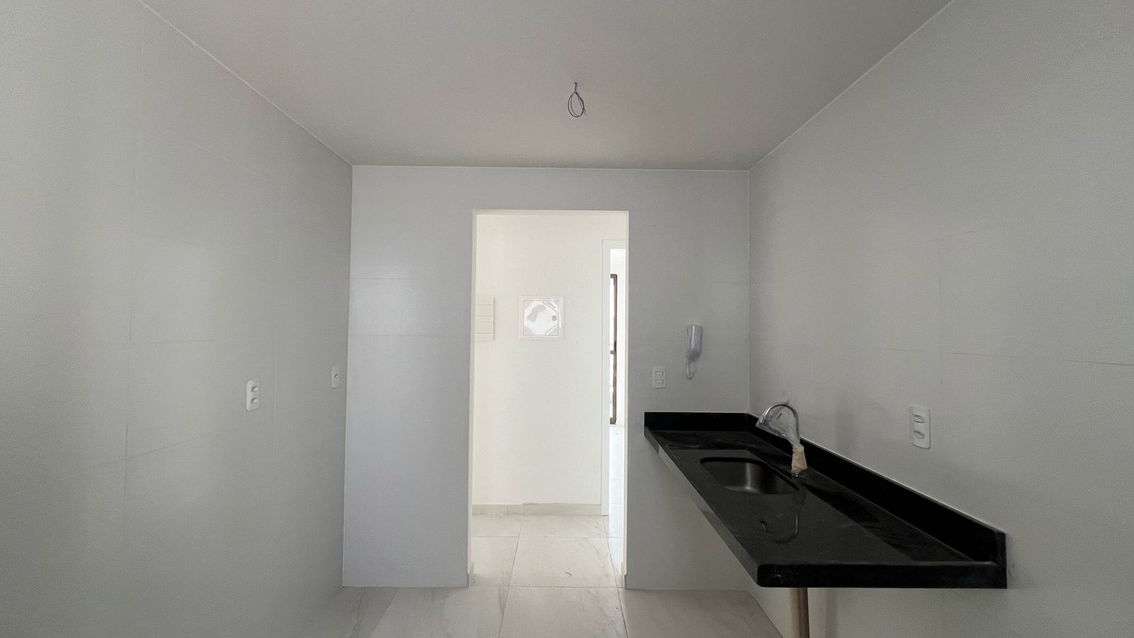 Apartamento à venda com 3 quartos, 76m² - Foto 6
