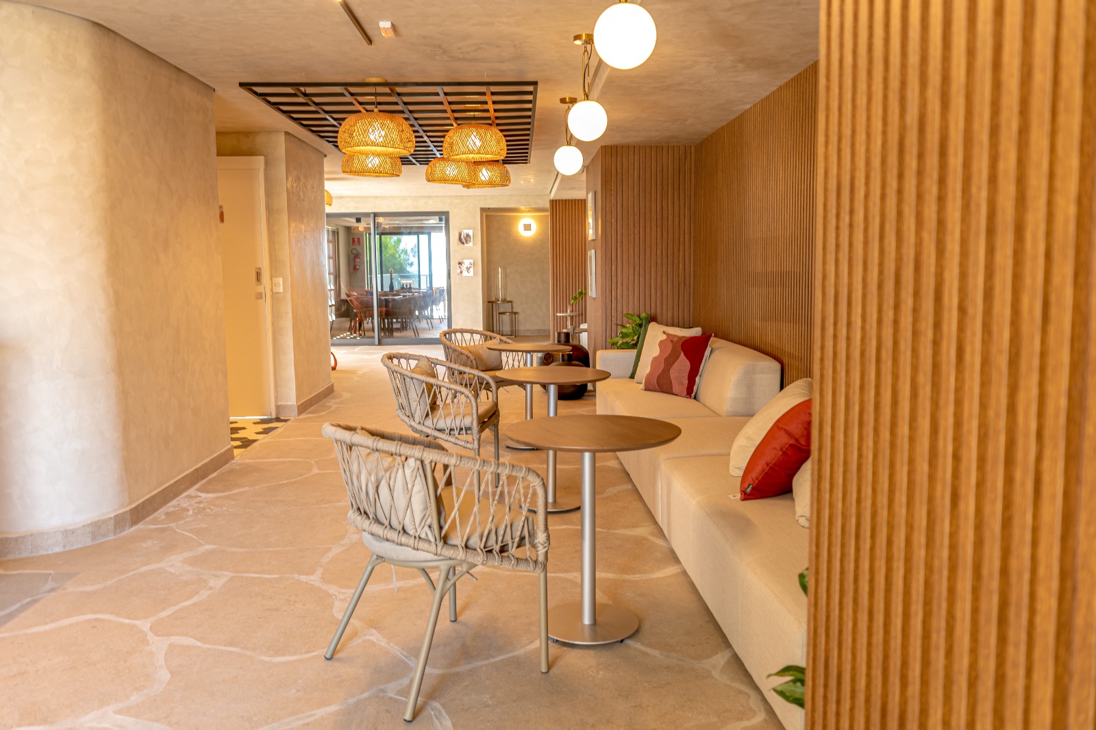 Apartamento à venda com 3 quartos, 177m² - Foto 12