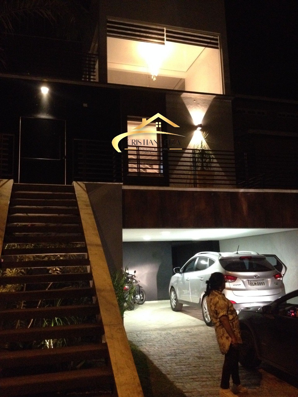 Casa, 4 quartos, 285 m² - Foto 1