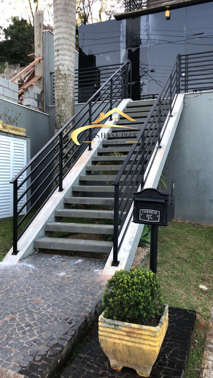 Casa, 4 quartos, 285 m² - Foto 2