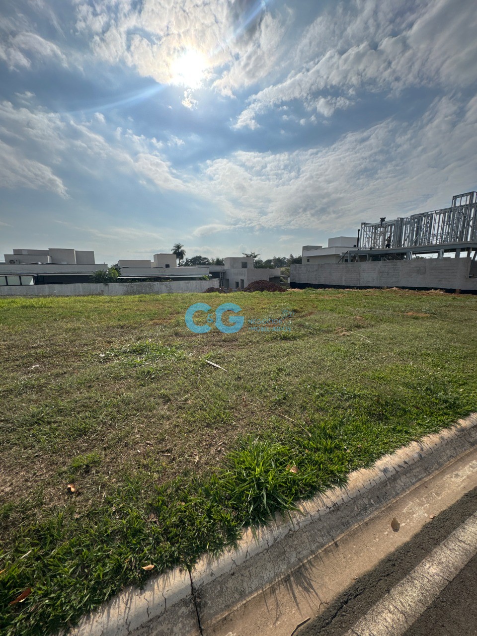 Terreno, 309 m² - Foto 1