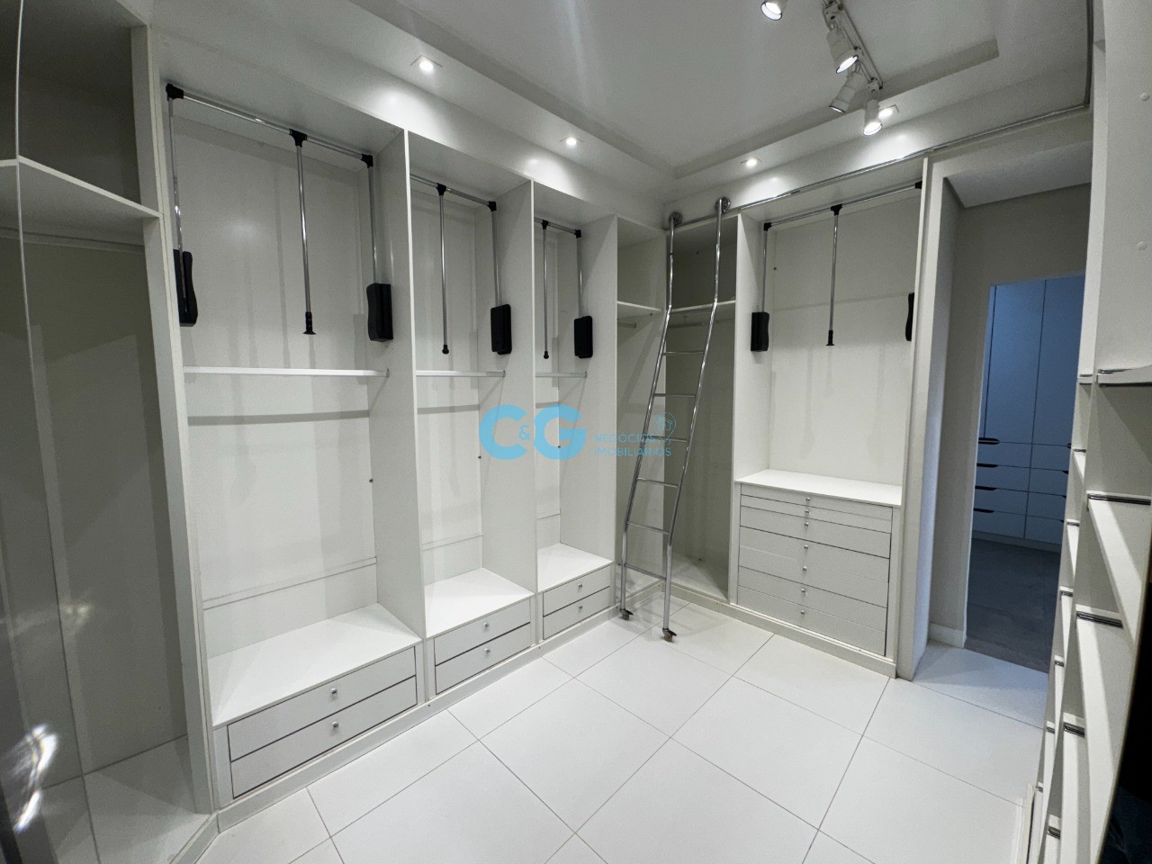 Casa, 7 quartos, 600 m² - Foto 6