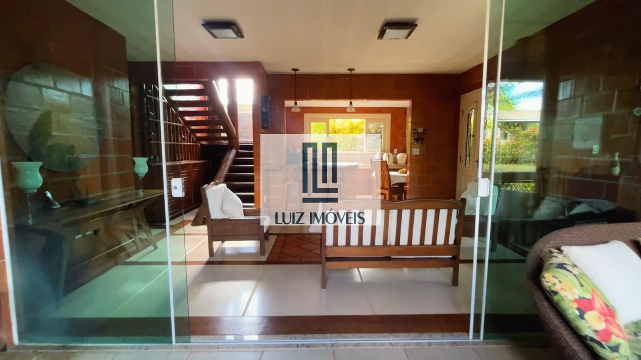 Casa, 3 quartos, 2290 m² - Foto 8