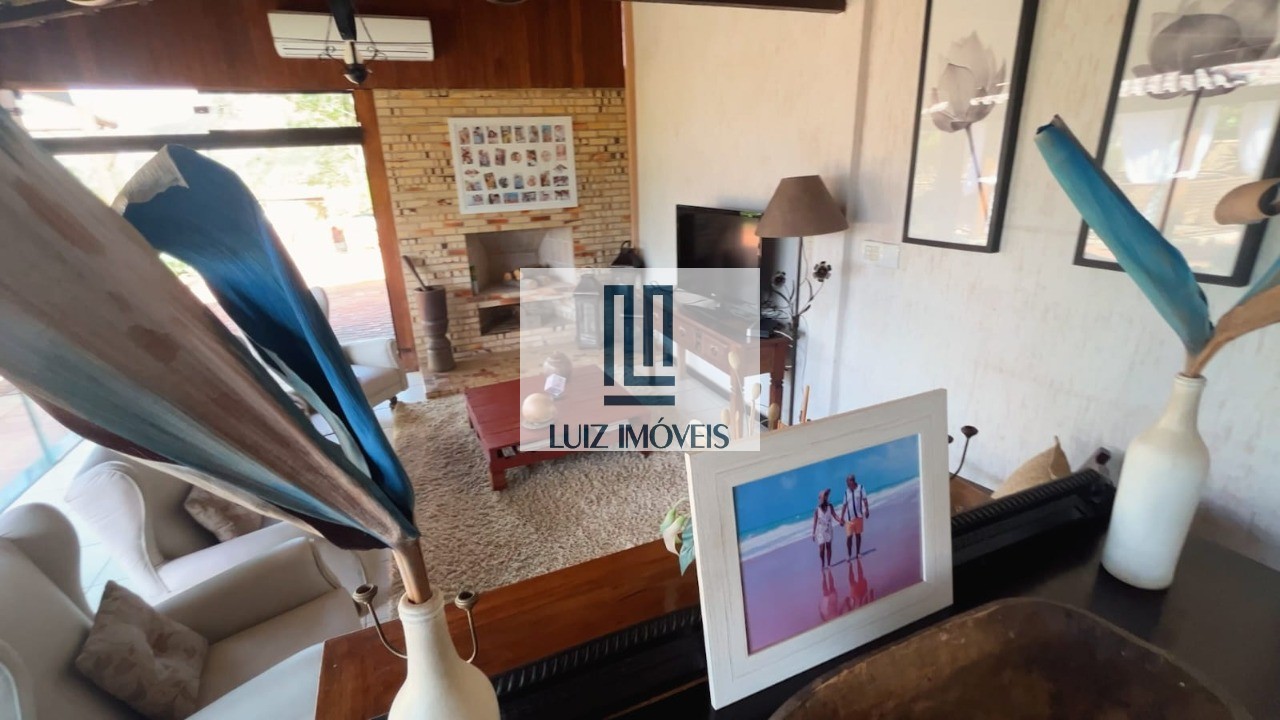 Casa, 3 quartos, 2290 m² - Foto 29