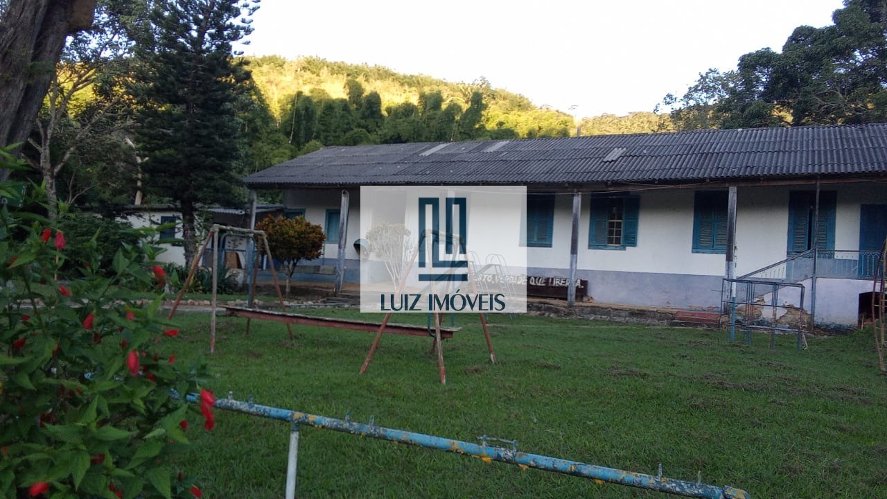 Sítio, 40 quartos, 333800 m² - Foto 17