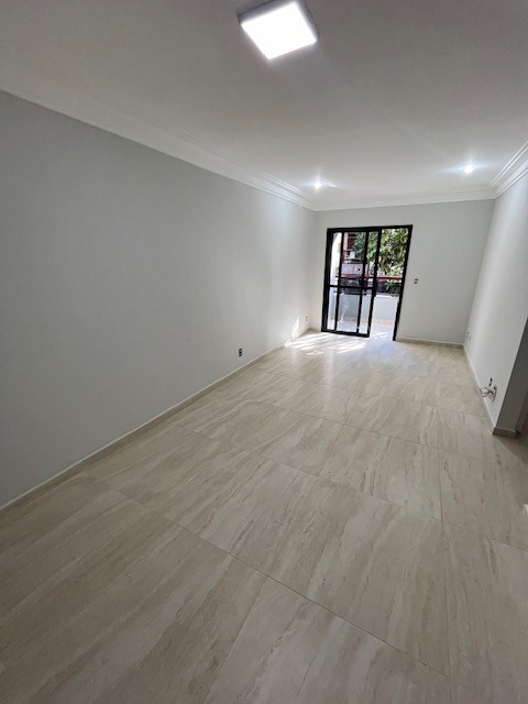Apartamento, 3 quartos, 105 m² - Foto 2