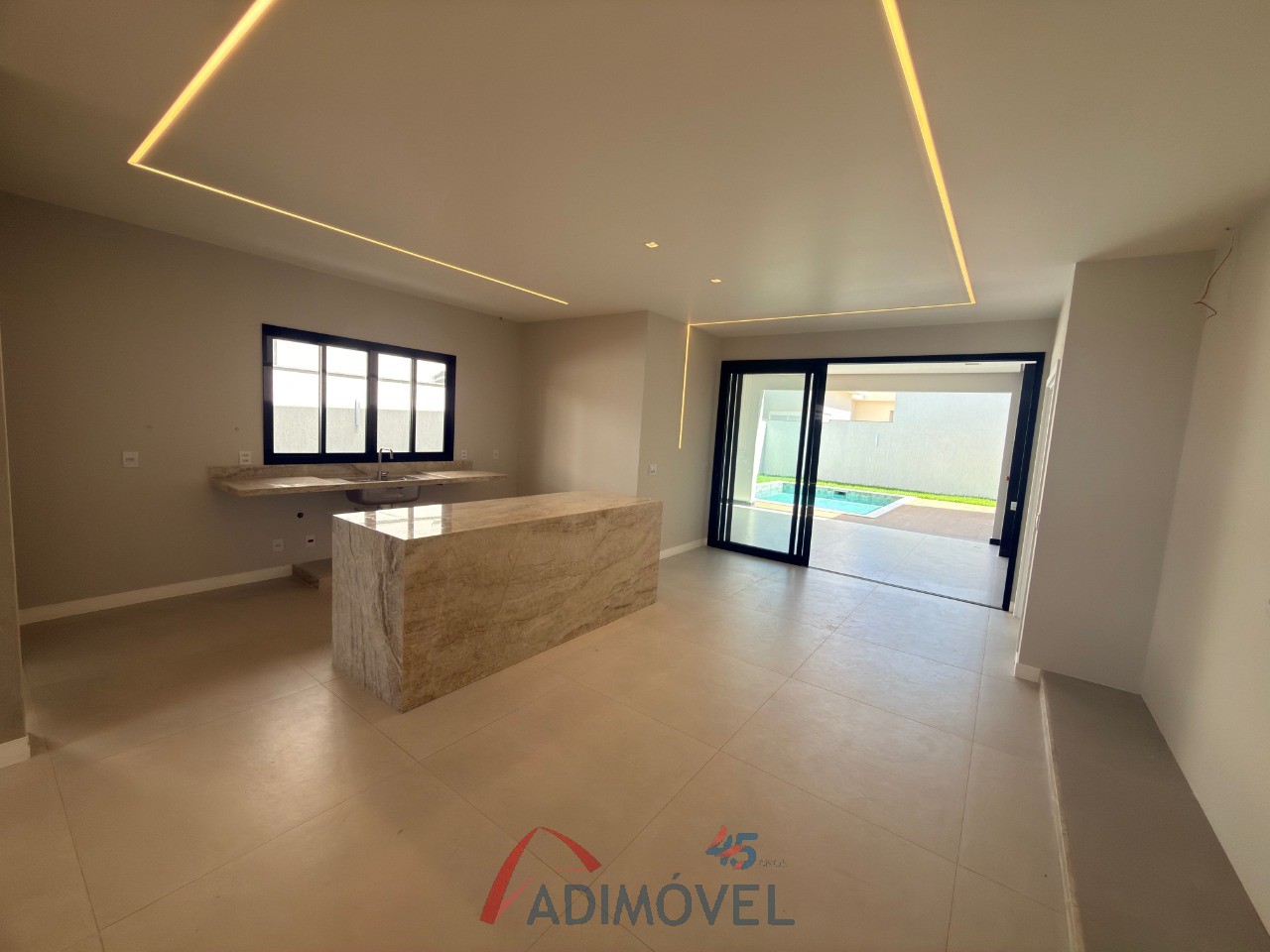 Casa, 3 quartos, 248 m² - Foto 6