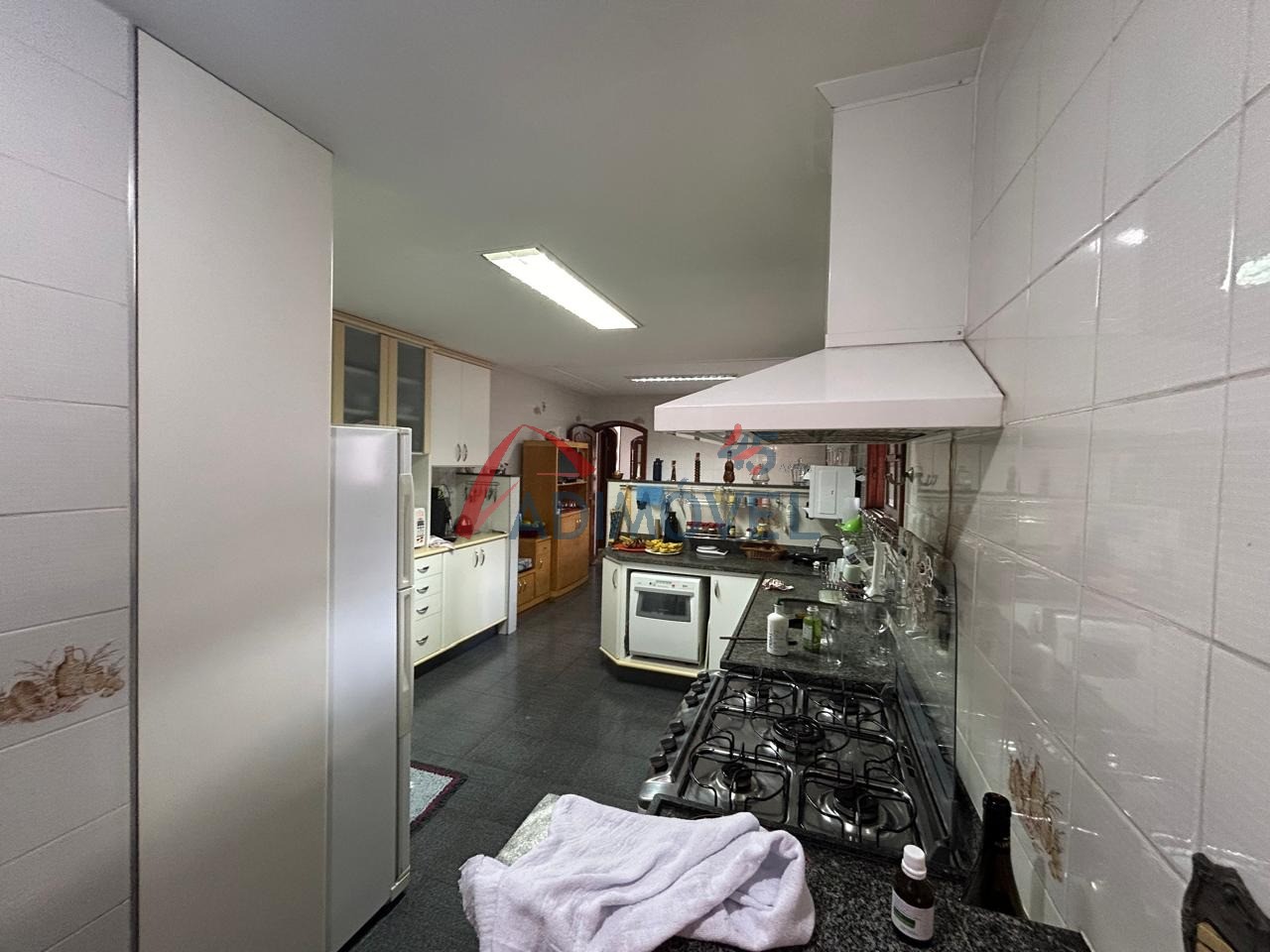 Casa, 4 quartos, 360 m² - Foto 29