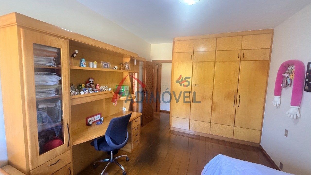 Casa, 4 quartos, 315 m² - Foto 26