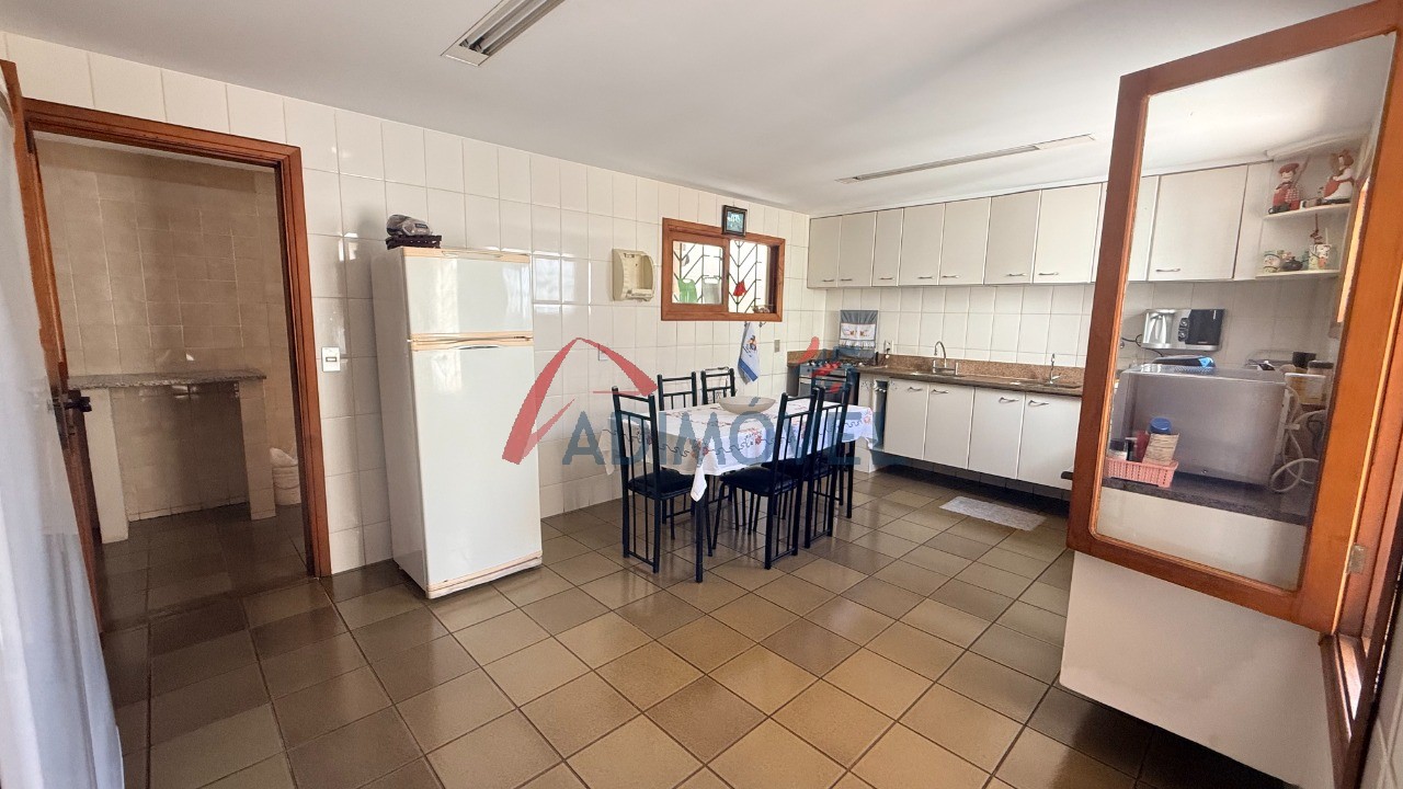 Casa, 4 quartos, 315 m² - Foto 10