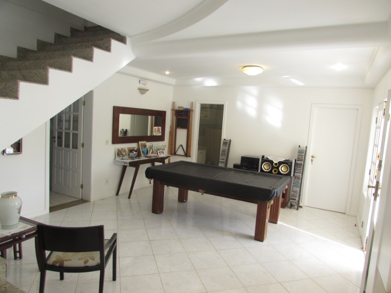 Casa, 4 quartos, 237 m² - Foto 8