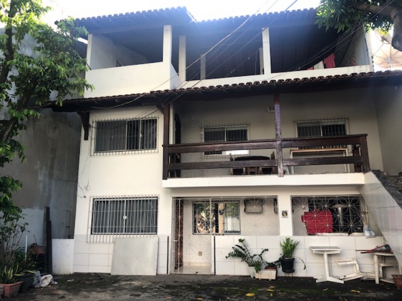 Casa, 6 quartos, 230 m² - Foto 1