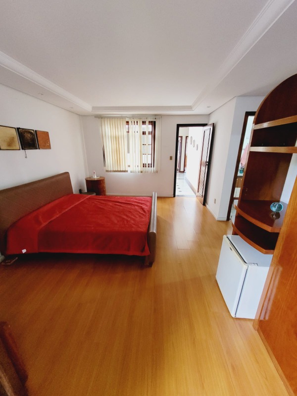 Casa, 3 quartos, 290 m² - Foto 22