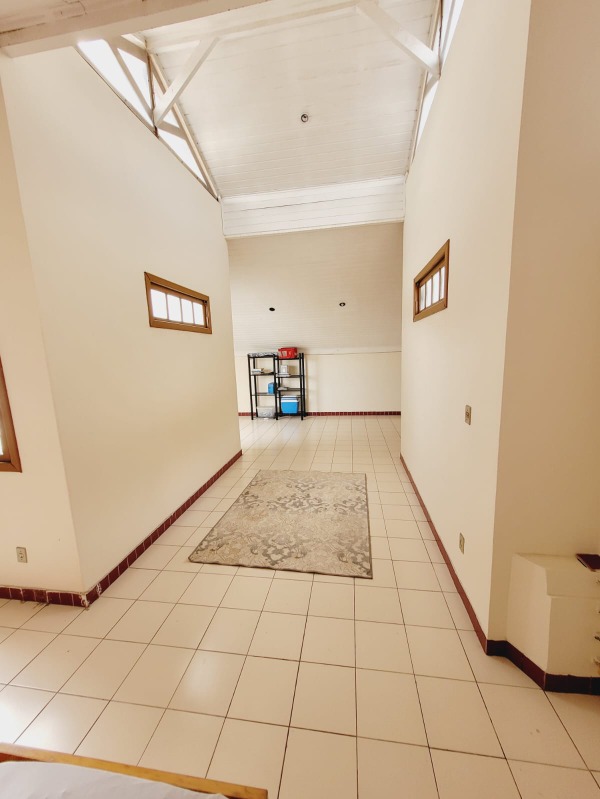 Casa, 3 quartos, 290 m² - Foto 31