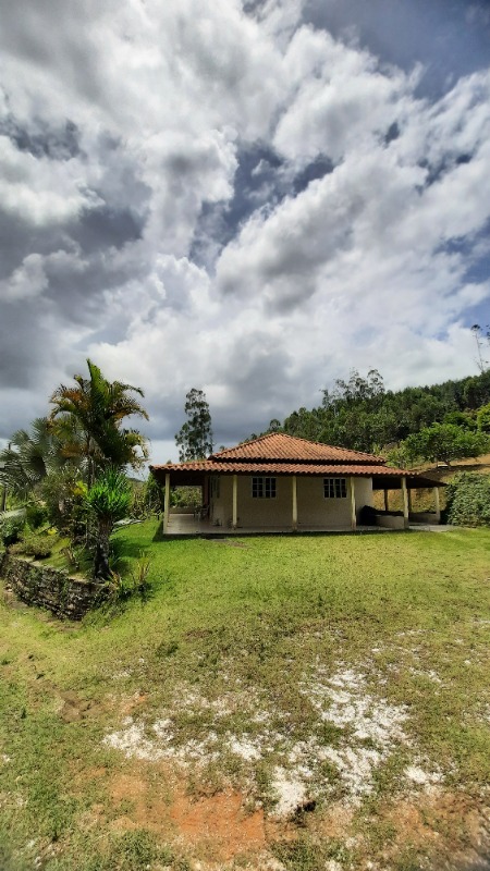 Casa, 3 quartos, 30000 m² - Foto 1