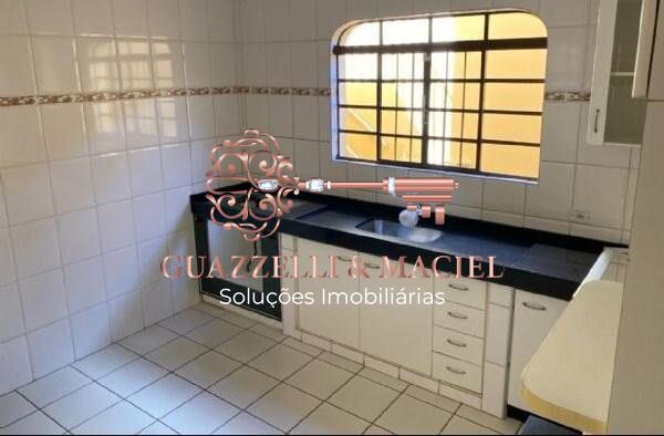 Casa em Jardim Villaça, São Roque - Imperdível: Casa à venda em São Roque-SP, Jardim Villaça! 2 quartos, 1 sala, 1 banheiro, 2 vagas de garagem, 100m². - Foto 4