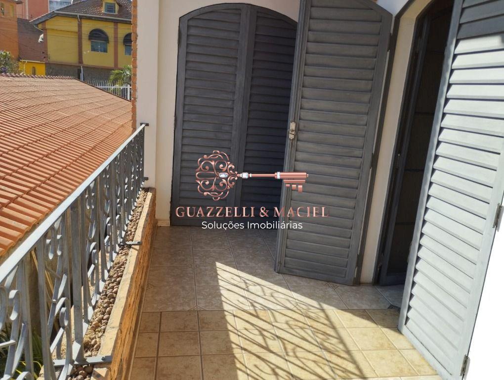 Casa em Centro, Mairinque - Imperdível oportunidade! Casa à venda em Mairinque-SP, no Centro, com 3 quartos, 1 suíte, 2 salas, 3 banheiros, 2 vagas de garagem e 220m². - Foto 7