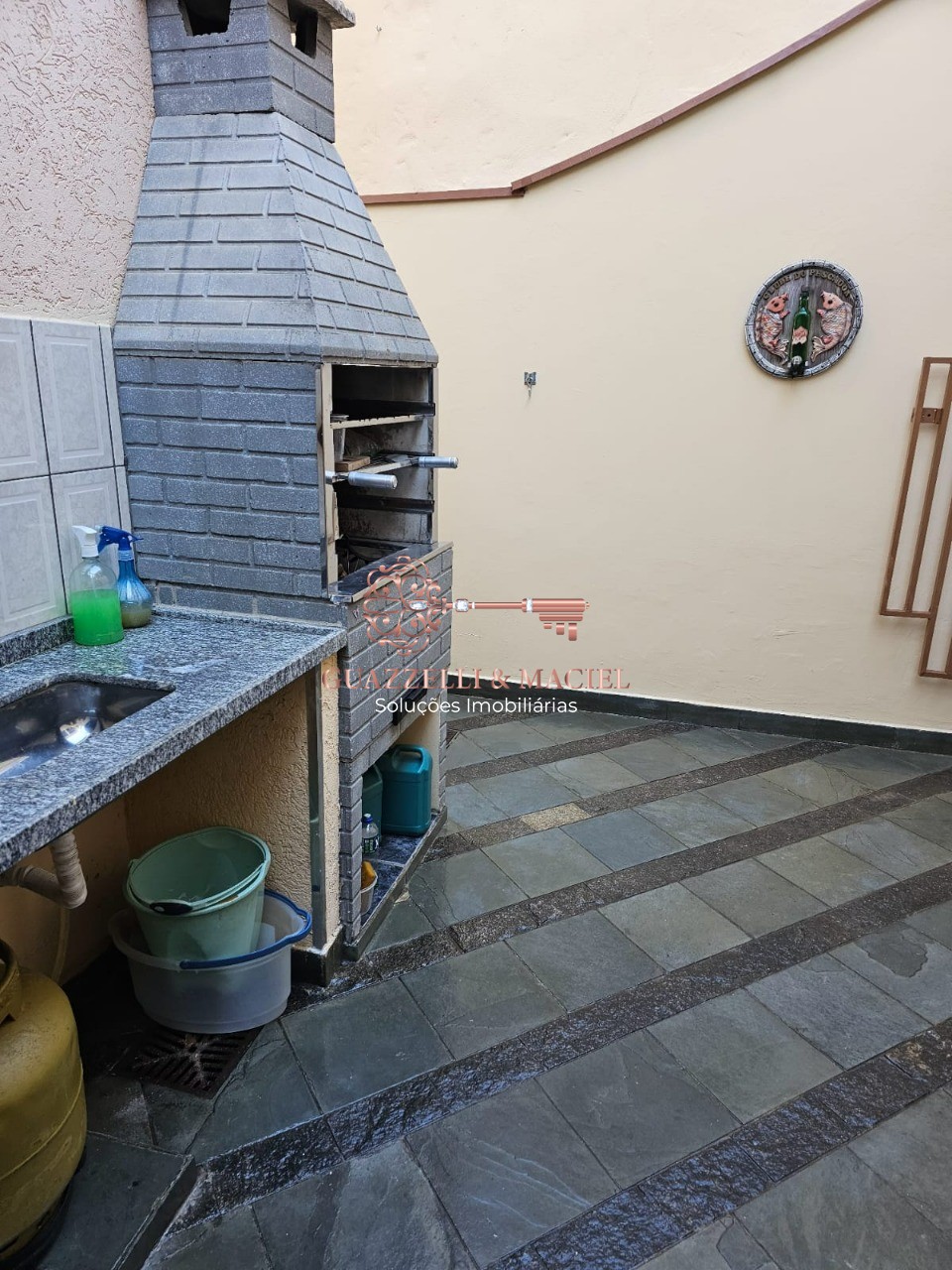 Casa em ESTAÇÃO, SÃO ROQUE - Casa à venda em São Roque-SP, bairro Estação: 2 quartos, 1 sala, 2 banheiros, 2 vagas, 200m² de área. Imperdível! - Foto 15