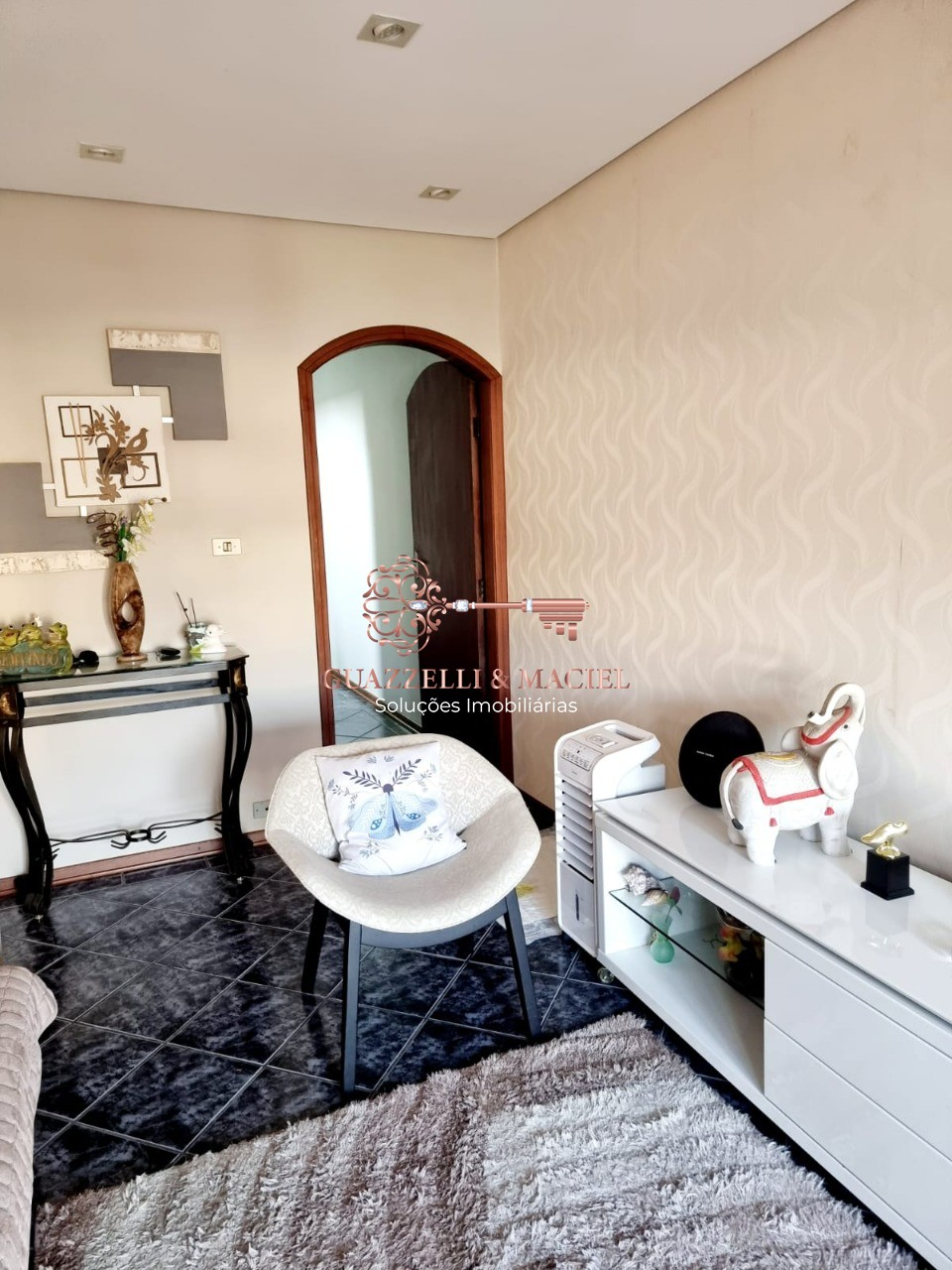 Casa em ESTAÇÃO, SÃO ROQUE - Casa à venda em São Roque-SP, bairro Estação: 2 quartos, 1 sala, 2 banheiros, 2 vagas, 200m² de área. Imperdível! - Foto 9