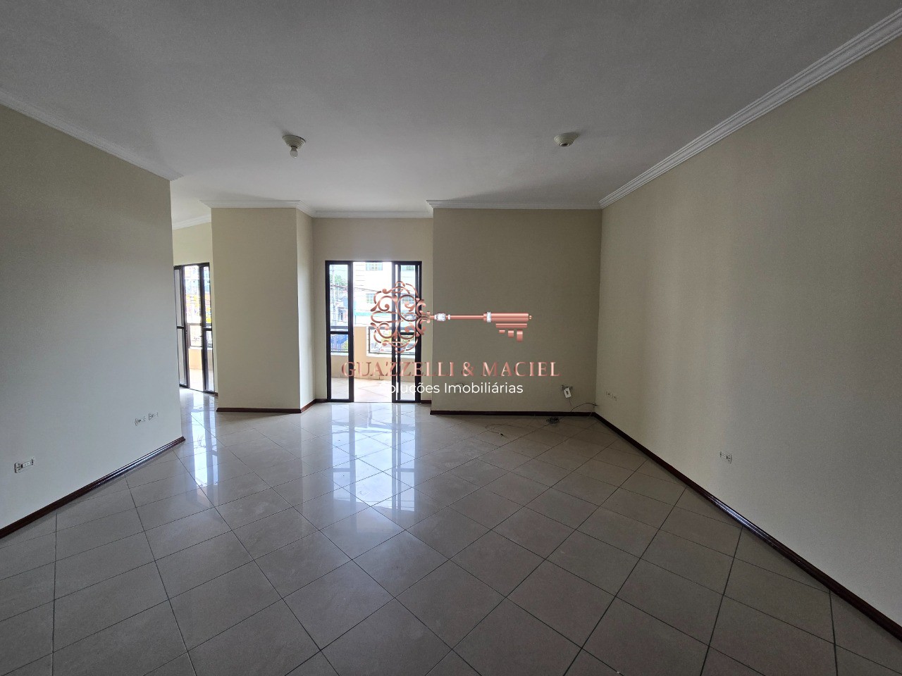 Apartamento em PARQUE IX DE JULHO, SÃO ROQUE - Alugue agora um luxuoso apartamento de 4 quartos no Parque IX de Julho, São Roque-SP! 150m², 2 vagas de garagem e muito mais! - Foto 4