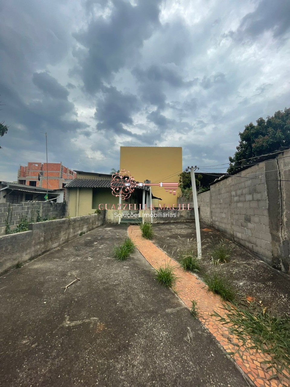 Casa em VILA MIKE, SÃO ROQUE - Venda de Casa Impecável na Vila Mike em São Roque-SP: 2 Quartos, 1 Banheiro, 2 Vagas de Garagem e 150m² de Área - Foto 4