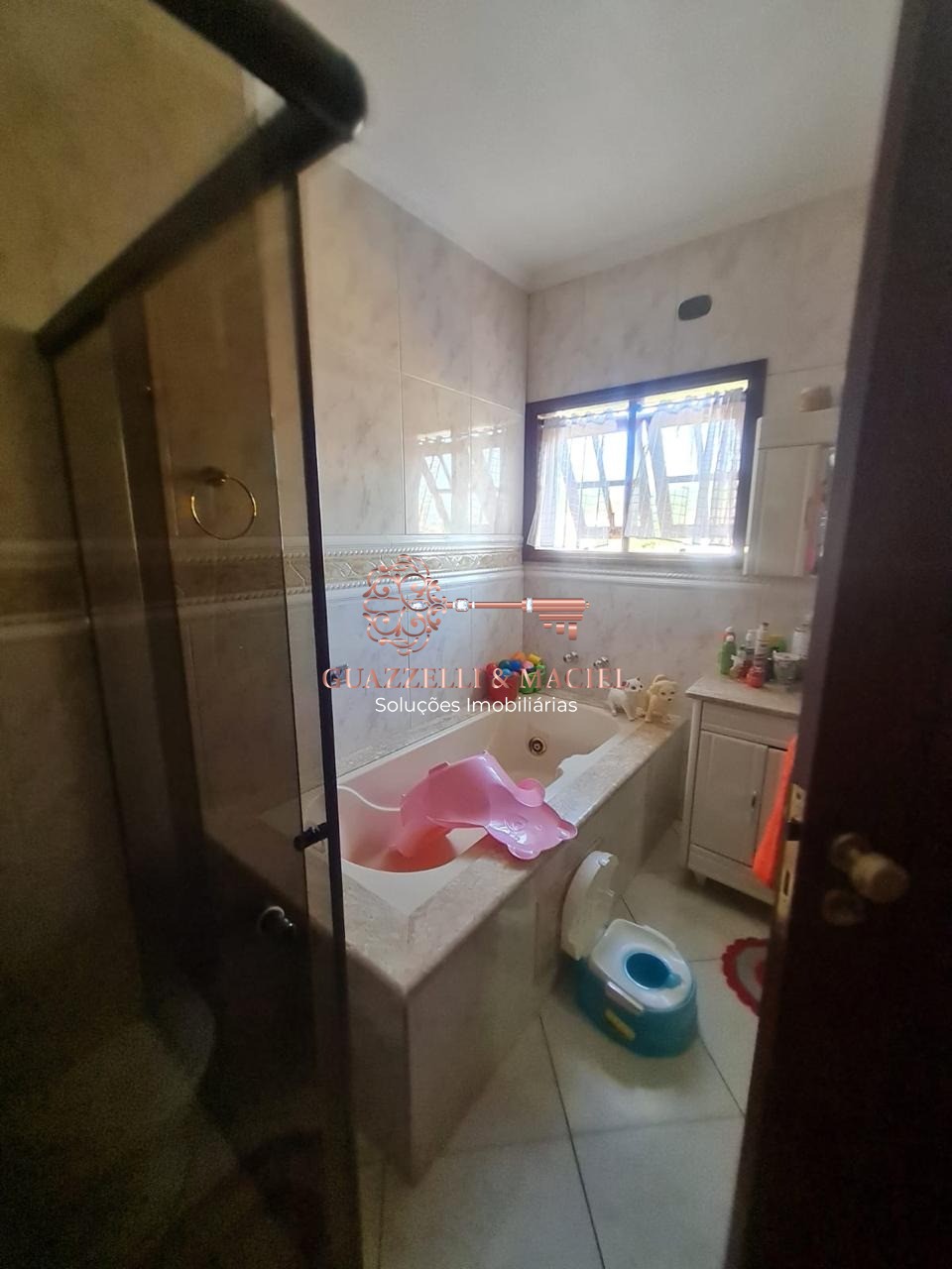 Casa em JARDIM FLÓRIDA, SÃO ROQUE - Casa para locação em São Roque-SP, Jardim Flórida: 3 quartos, 1 suíte, 3 salas, 4 banheiros, 3 vagas de garagem, 280m². - Foto 17