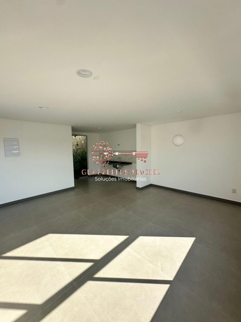 Casa em Cruz das Almas, ARAÇARIGUAMA - Imperdível oportunidade de adquirir uma casa com 3 quartos e 4 vagas de garagem em Araçariguama-SP! - Foto 14