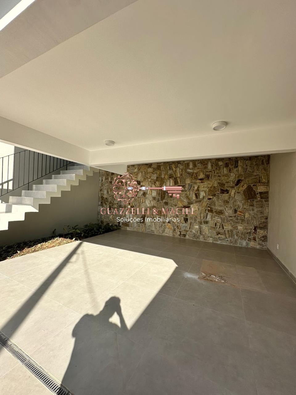Casa em Cruz das Almas, ARAÇARIGUAMA - Imperdível oportunidade de adquirir uma casa com 3 quartos e 4 vagas de garagem em Araçariguama-SP! - Foto 17