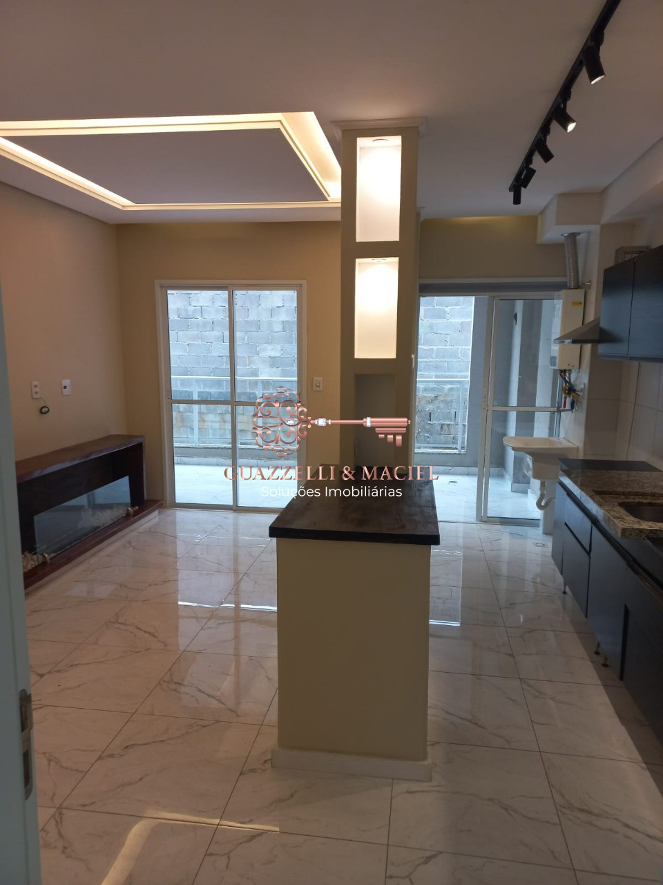 Apartamento em JARDIM MARIA TRINDADE, SÃO ROQUE - Apartamento para locação no Jardim Maria Trindade, São Roque-SP: 2 quartos, 1 suíte, 1 sala, 2 banheiros, 1 vaga de garagem - 72m². - Foto 3