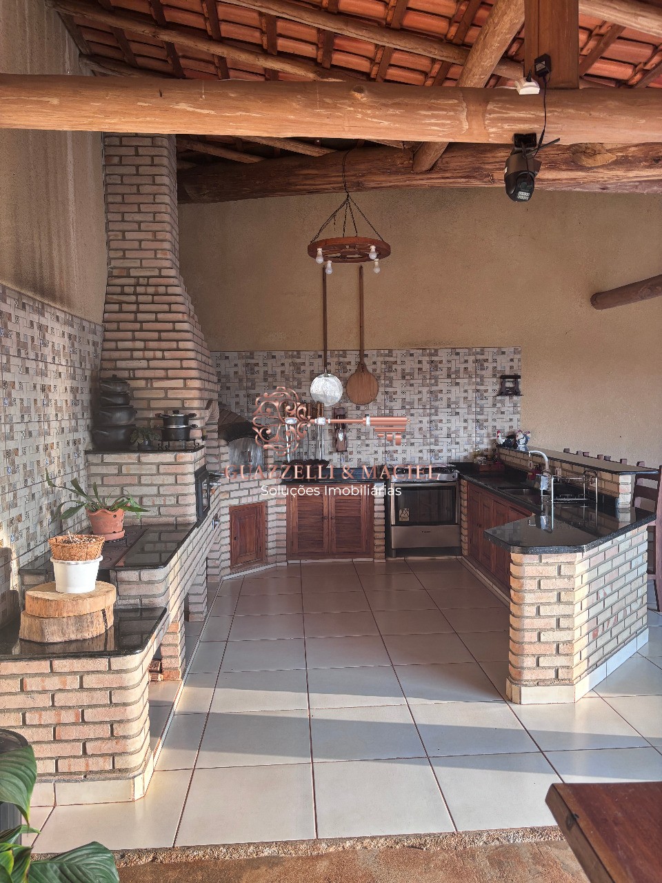 Casa em Lagoínha, MAIRINQUE - Casa para locação em Mairinque-SP, bairro Lagoínha: 3 quartos, 1 suíte, 1 sala, 5 vagas, 200m² de área. Venha conferir! - Foto 10