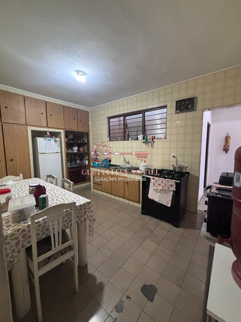 Casa em VILA MARQUES, SÃO ROQUE - Vila Marques: Casa à Venda em São Roque-SP com 3 Quartos, 1 Suíte e 5 Vagas de Garagem - 120m² de Área - Foto 6