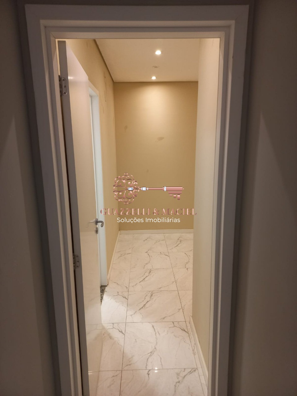 Apartamento em JARDIM MARIA TRINDADE, SÃO ROQUE - Apartamento para locação no Jardim Maria Trindade, São Roque-SP: 2 quartos, 1 suíte, 1 sala, 2 banheiros, 1 vaga de garagem - 72m². - Foto 15