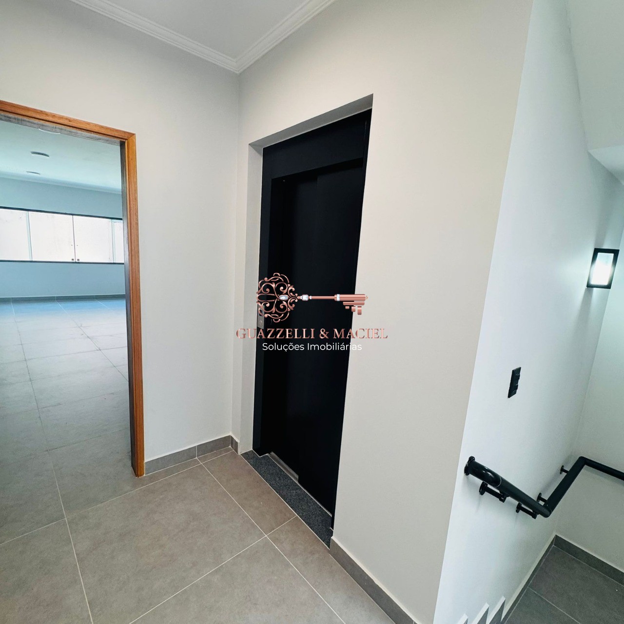 Loja / comércio em CENTRO, SÃO ROQUE - Excelente oportunidade: Ponto Comercial de 400m² no Centro de São Roque-SP, com 5 salas, 7 banheiros e 2 vagas de garagem! - Foto 3