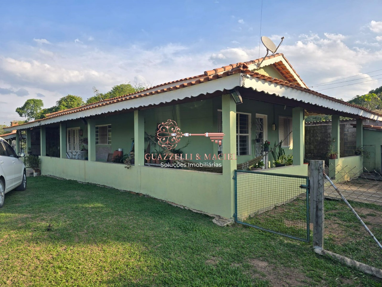Chácara em PLANALTO VERDE, SÃO ROQUE - Chácara à venda em São Roque-SP, bairro Planalto Verde: 3 quartos, 1 sala, 2 banheiros, 4 vagas de garagem, 200m². - Foto 1