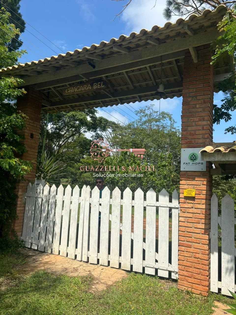 Chácara em SOROCAMIRIM (CANGUERA), SÃO ROQUE - Sítio à venda em São Roque-SP,  (Na estrada do vinho) - 3 quartos, 1 sala, 3 vagas de garagem e 23.000m² de área! - Foto 2