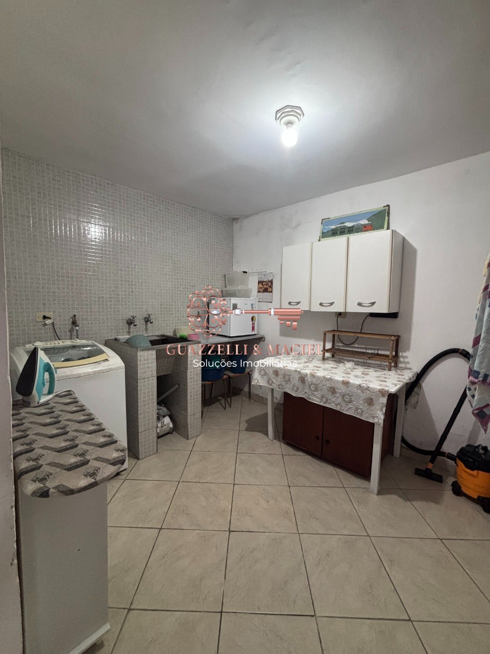 Casa em VILA MARQUES, SÃO ROQUE - Vila Marques: Casa à Venda em São Roque-SP com 3 Quartos, 1 Suíte e 5 Vagas de Garagem - 120m² de Área - Foto 15