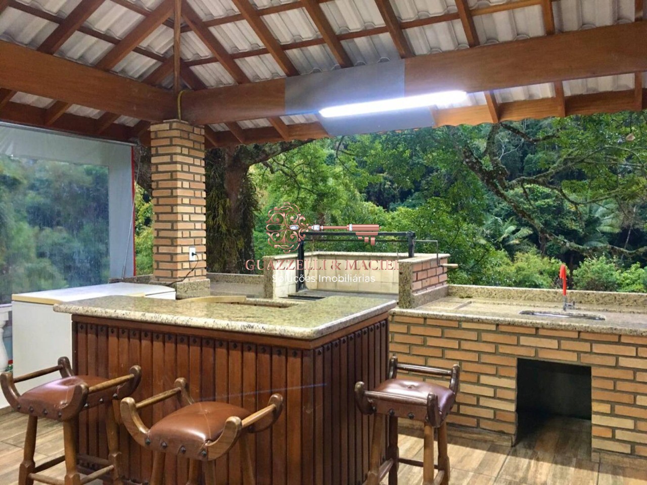 Chácara em GABRIEL PIZA, SÃO ROQUE - Chácara de Luxo à Venda em São Roque-SP, Bairro Gabriel Piza: 8 Quartos, 5 Salas, 5 Banheiros, 20 Vagas, 600m² - Foto 3