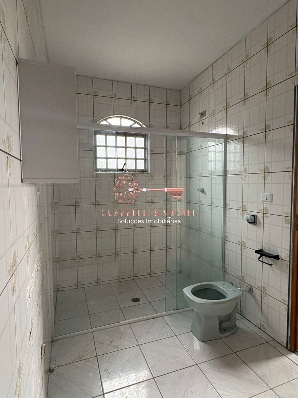 Casa em São José, MAIRINQUE - Imperdível oportunidade: Casa para venda ou locação em Mairinque-SP, bairro São José, 2 quartos, 1 suíte, 1 sala, 2 banheiros, 1 vaga, 290m². - Foto 11