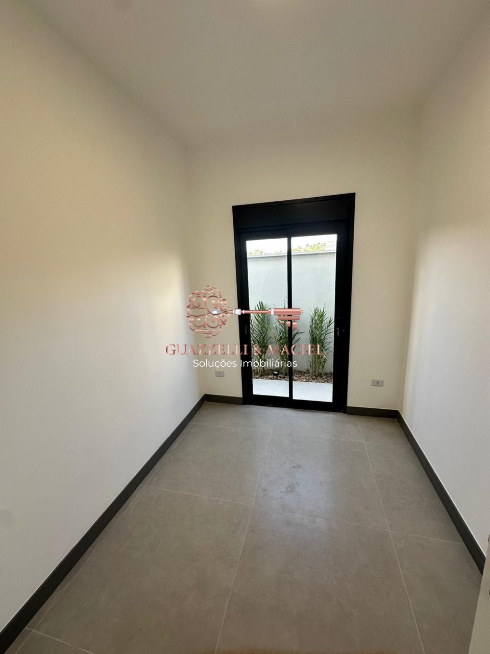 Casa em Cruz das Almas, ARAÇARIGUAMA - Imperdível oportunidade de adquirir uma casa com 3 quartos e 4 vagas de garagem em Araçariguama-SP! - Foto 23