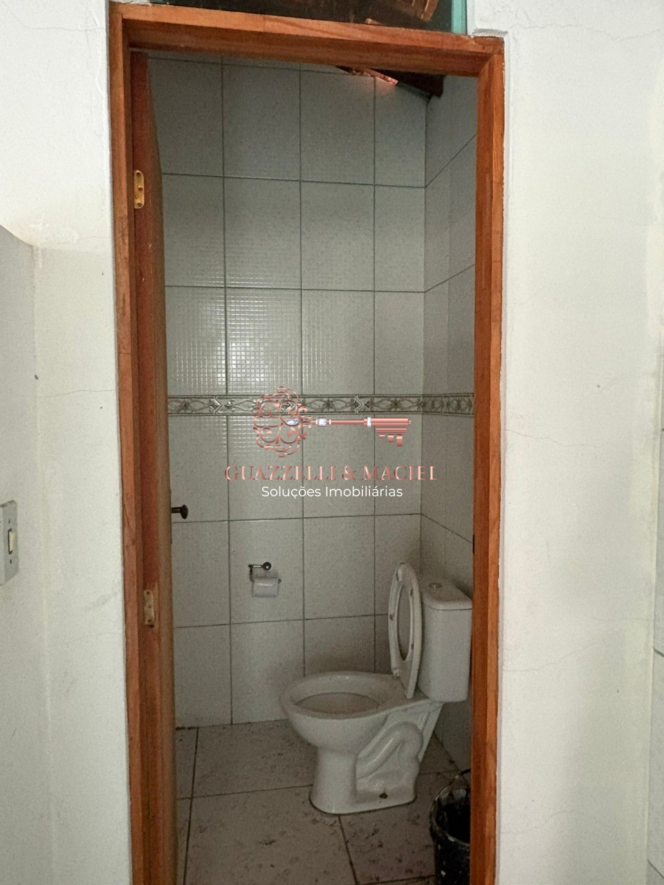 Casa em São José, MAIRINQUE - Imperdível oportunidade: Casa para venda ou locação em Mairinque-SP, bairro São José, 2 quartos, 1 suíte, 1 sala, 2 banheiros, 1 vaga, 290m². - Foto 12