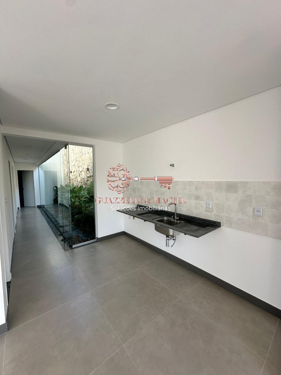 Casa em Cruz das Almas, ARAÇARIGUAMA - Imperdível oportunidade de adquirir uma casa com 3 quartos e 4 vagas de garagem em Araçariguama-SP! - Foto 10