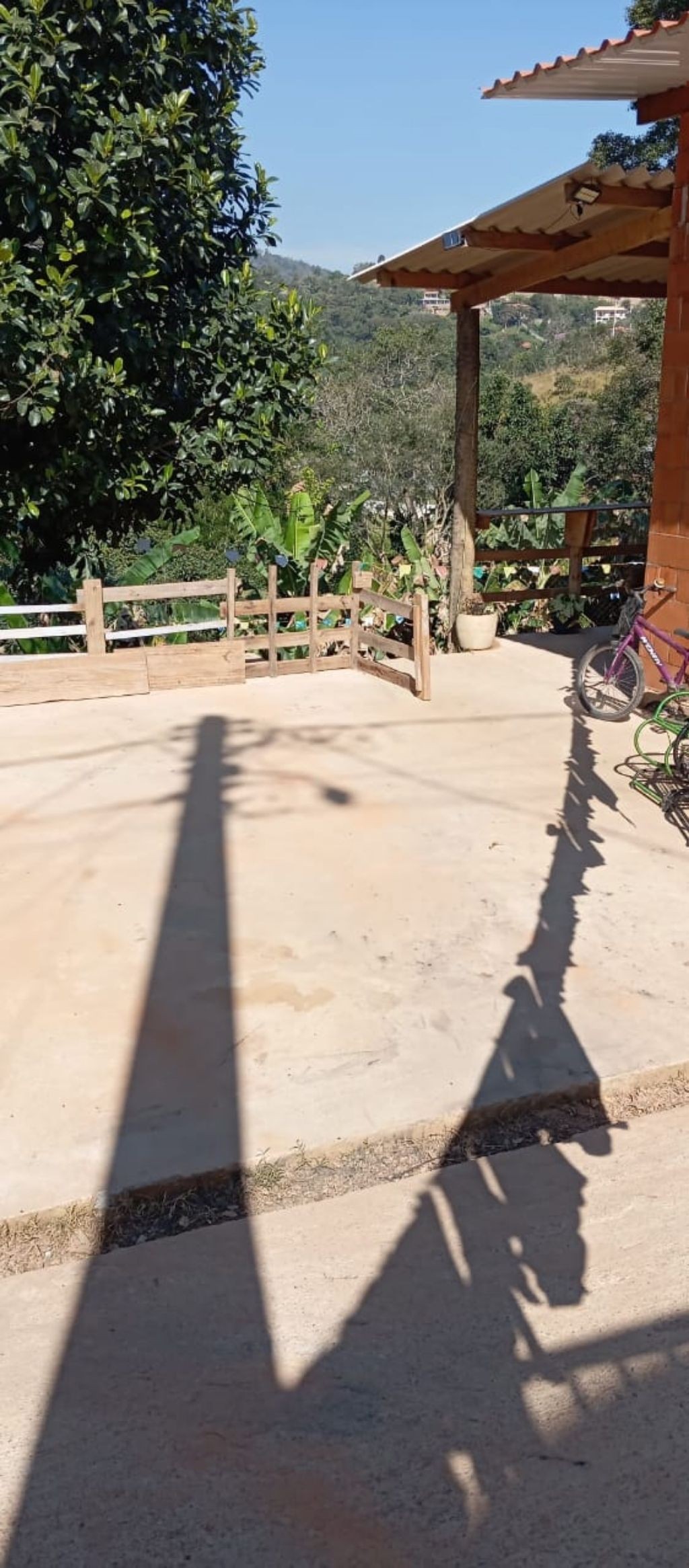 Chácara em Pousada dos Bandeirantes, ARAÇARIGUAMA - Chácara à venda em Araçariguama-SP, bairro Pousada dos Bandeirantes: 2 quartos, 1 suíte, 1 sala, 3 banheiros, 3 vagas, 180m². - Foto 11