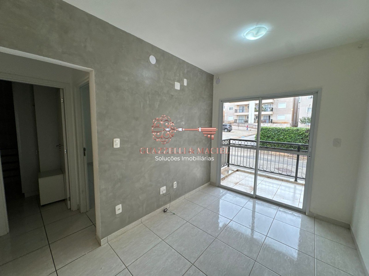 Apartamento em JARDIM MARIA TRINDADE, SÃO ROQUE - Imperdível apartamento à venda em São Roque-SP, Jardim Maria Trindade: 2 quartos, 2 salas, 1 banheiro, 1 vaga, 70m². - Foto 4