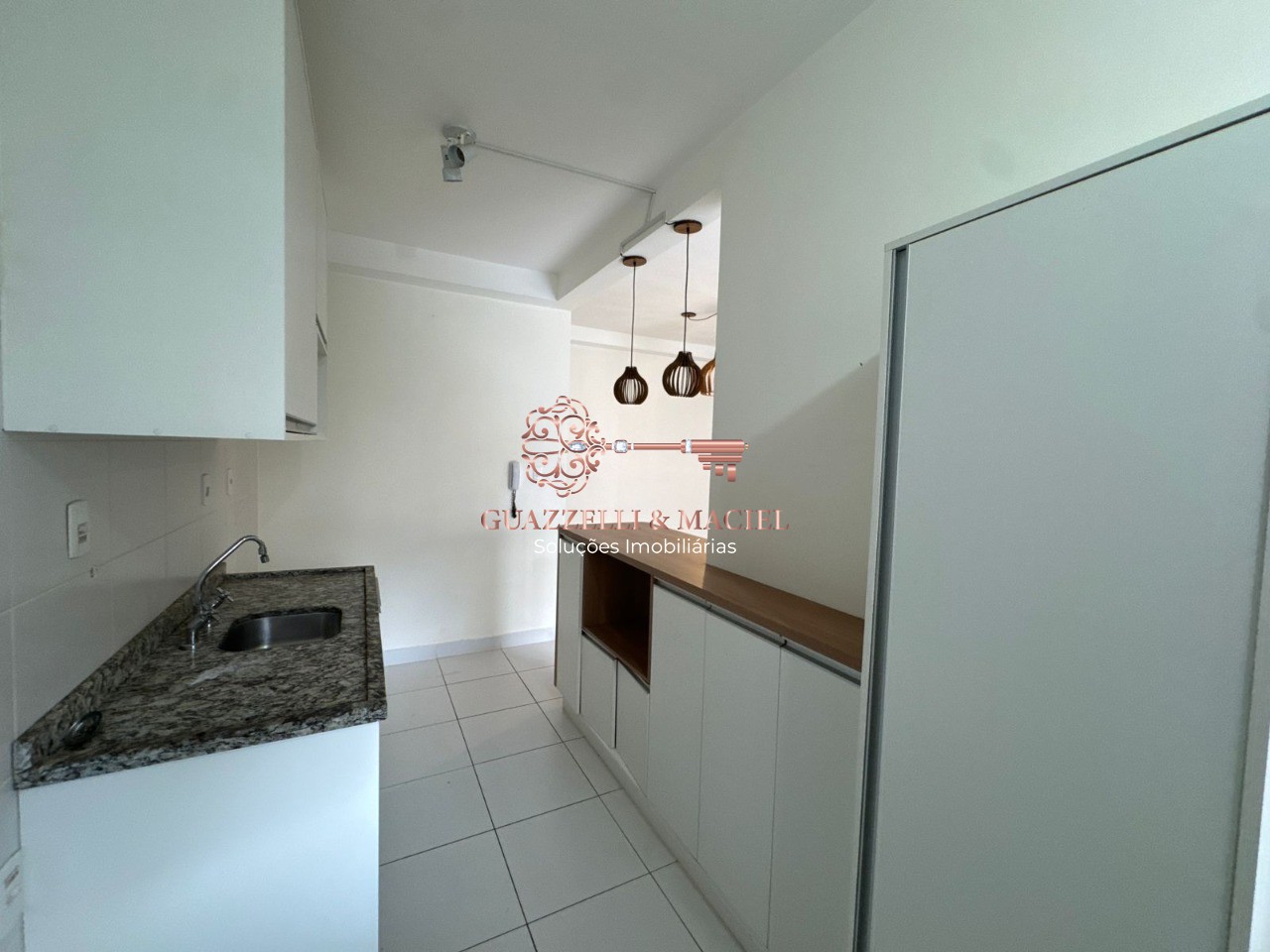 Apartamento em JARDIM MARIA TRINDADE, SÃO ROQUE - Imperdível apartamento à venda em São Roque-SP, Jardim Maria Trindade: 2 quartos, 2 salas, 1 banheiro, 1 vaga, 70m². - Foto 2