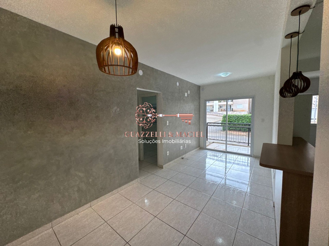 Apartamento em JARDIM MARIA TRINDADE, SÃO ROQUE - Imperdível apartamento à venda em São Roque-SP, Jardim Maria Trindade: 2 quartos, 2 salas, 1 banheiro, 1 vaga, 70m². - Foto 1
