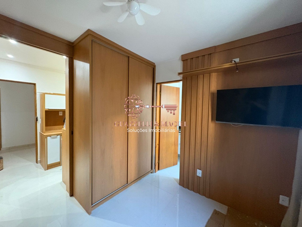 Apartamento em JARDIM MENY, SÃO ROQUE - Excelente oportunidade: Apartamento à venda ou locação no Jardim Meny, São Roque-SP! 1 quarto, 1 banheiro, 1 vaga de garagem. - Foto 2