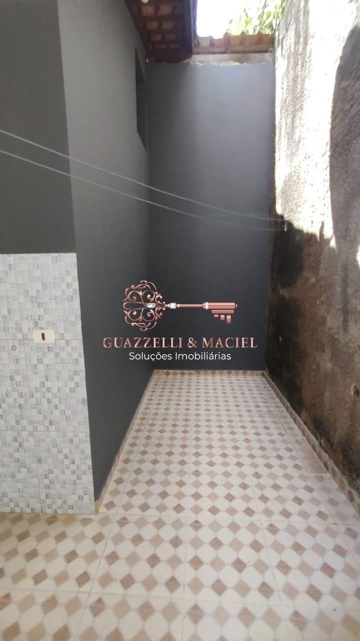 Casa em Jardim Vitória, MAIRINQUE - Imperdível casa à venda em Mairinque-SP: 2 quartos, sala, banheiro, 2 vagas de garagem e 120m²! - Foto 13