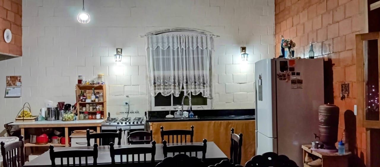 Chácara em Pousada dos Bandeirantes, ARAÇARIGUAMA - Chácara à venda em Araçariguama-SP, bairro Pousada dos Bandeirantes: 2 quartos, 1 suíte, 1 sala, 3 banheiros, 3 vagas, 180m². - Foto 7